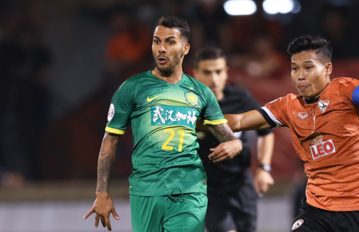 爱游戏娱乐-关于今晨中超焦点战，克里夫兰骑士造点机会，话题不断，赛季目标并未改变的信息