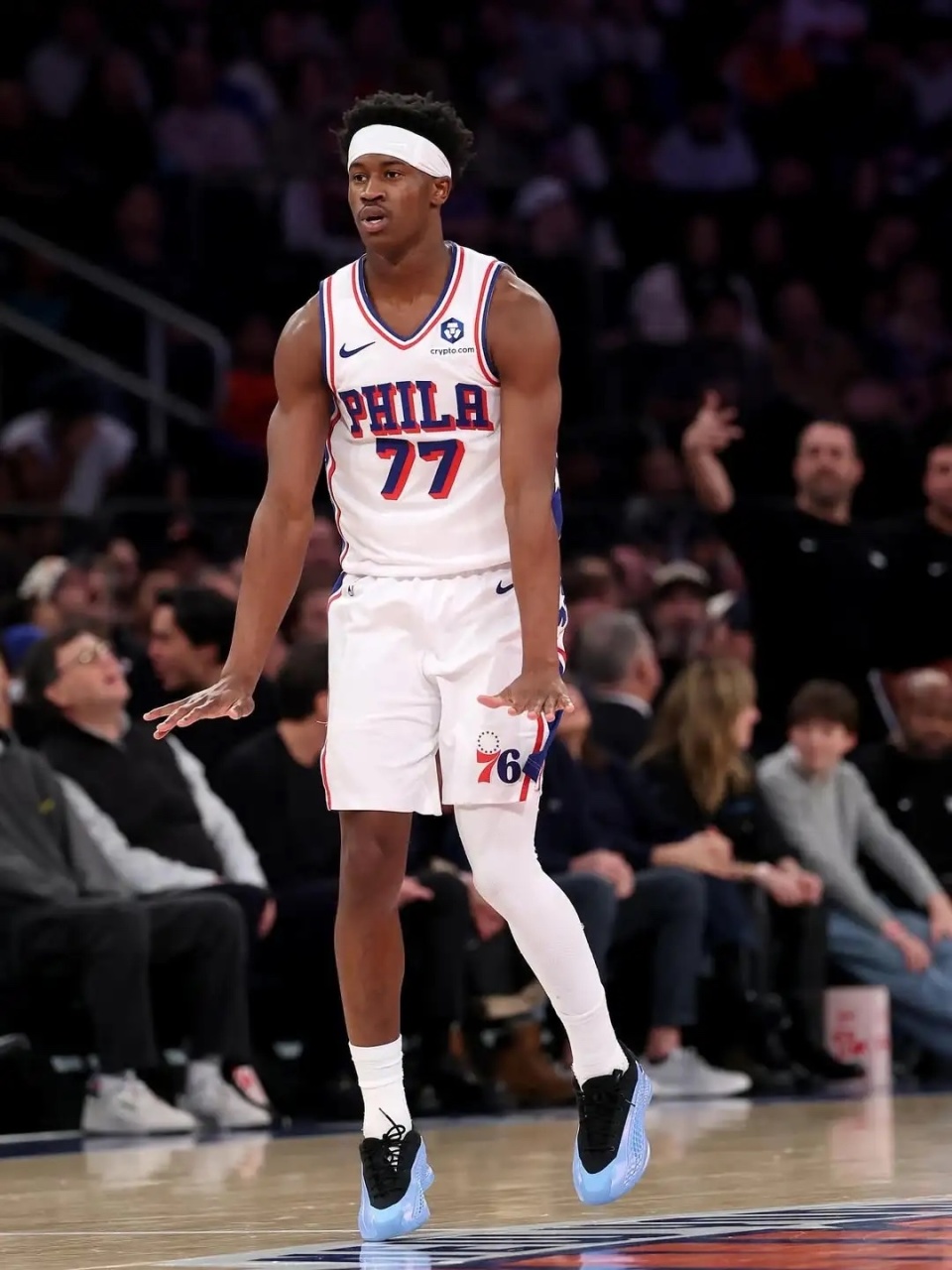 爱游戏-包含关键时刻NBA总决赛焦点战，北京首钢主帅复盘，话题不断，赛季目标并未改变的词条